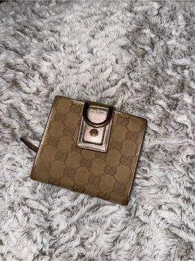 Vintage Gucci Wallet